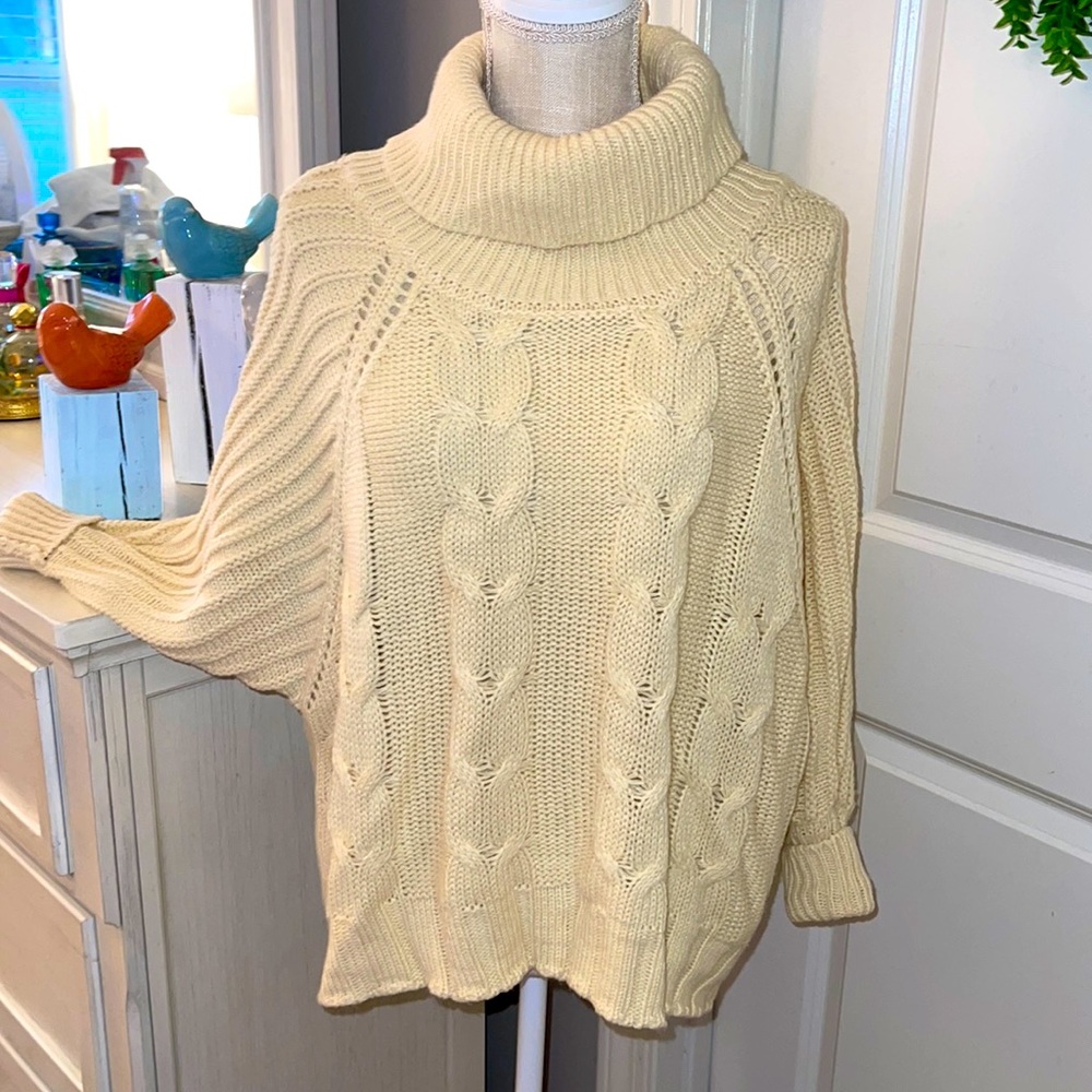 Ivory batwing cropped turtleneck size XL with various chunky knitting styles